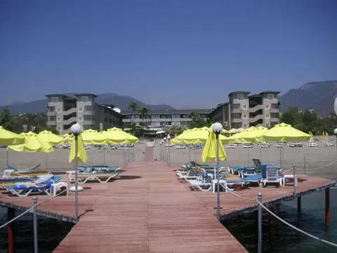 Senza Sunset Beach Hotel, fotografia 7 nga 20