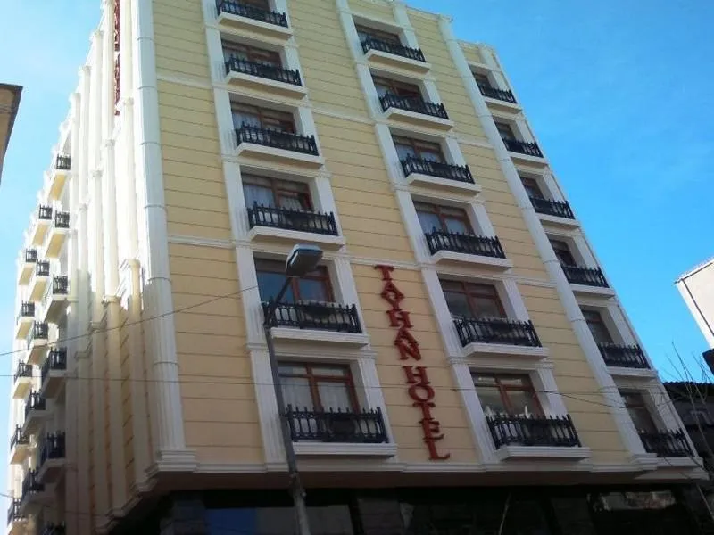 Tayhan, pamje e hotelit në Stamboll