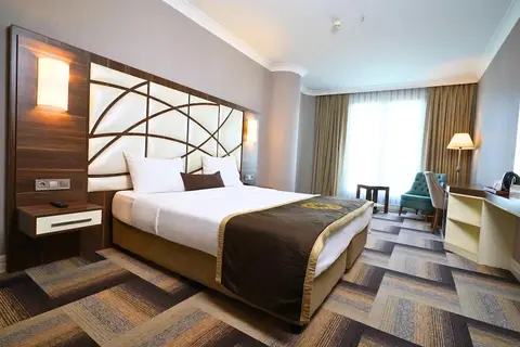 The Grand Mira Business Hotel, fotografia 7 nga 20