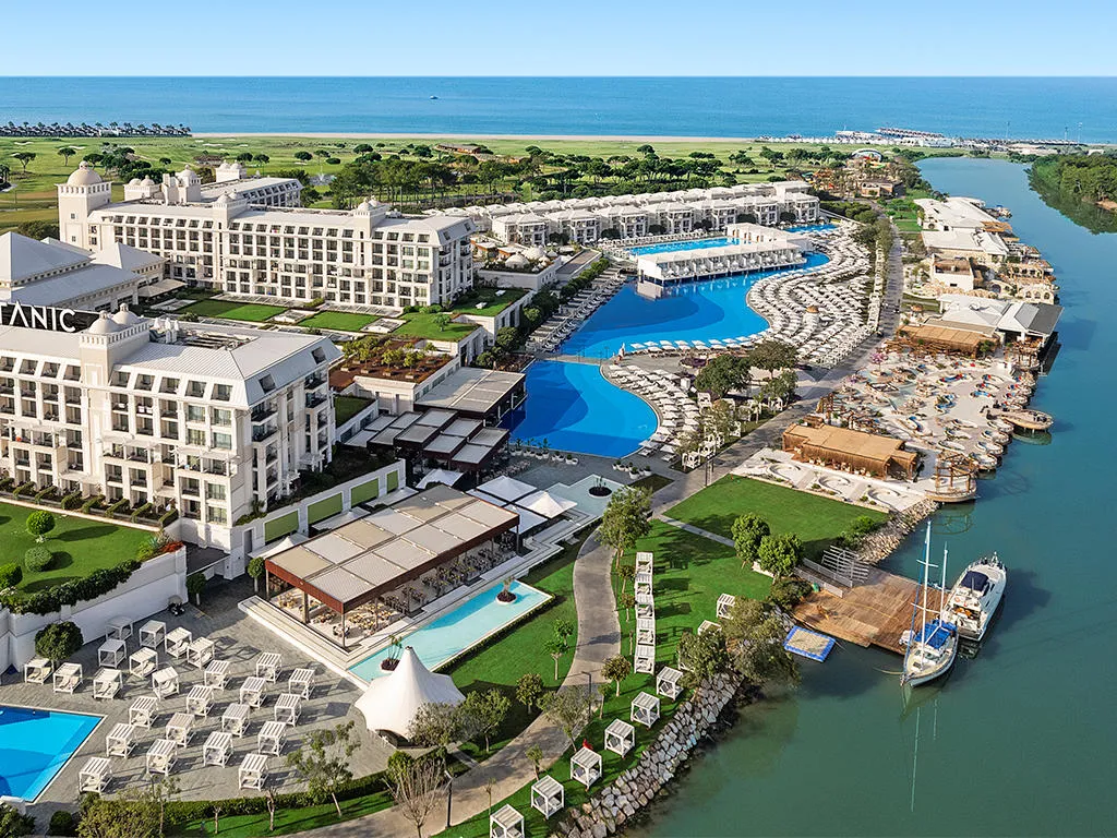 Titanic Deluxe Golf Belek, pamje e hotelit në Belek