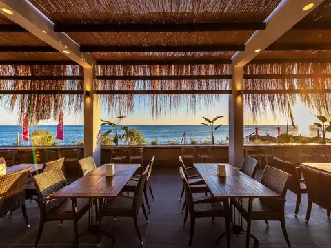 White City Beach Hotel, fotografia 16 nga 20