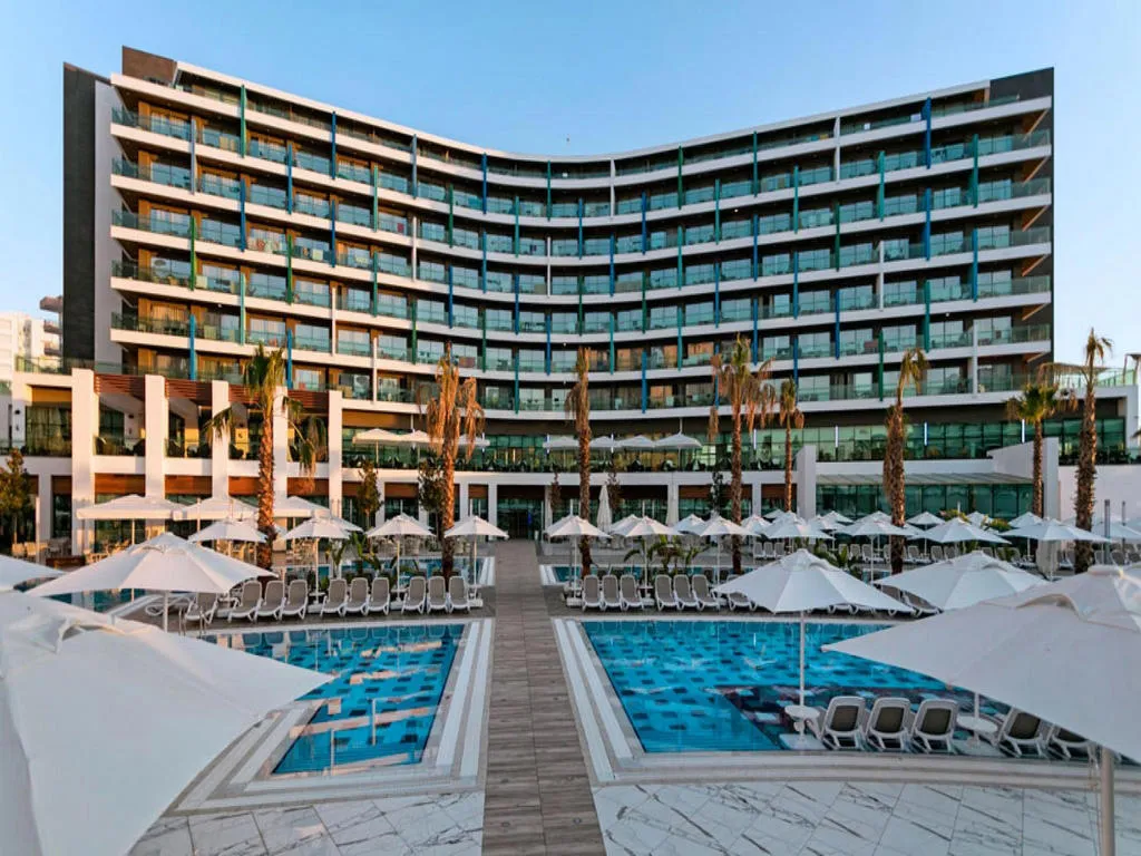 Wind of Lara, pamje e hotelit në Lara