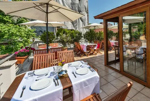 Zeynep Sultan Hotel, fotografia 16 nga 20
